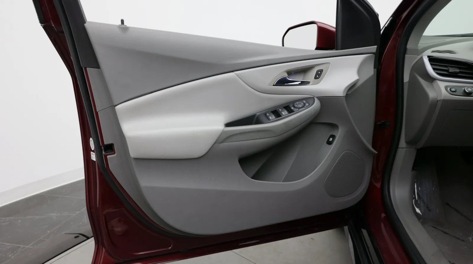 Chevrolet Volt photo 12