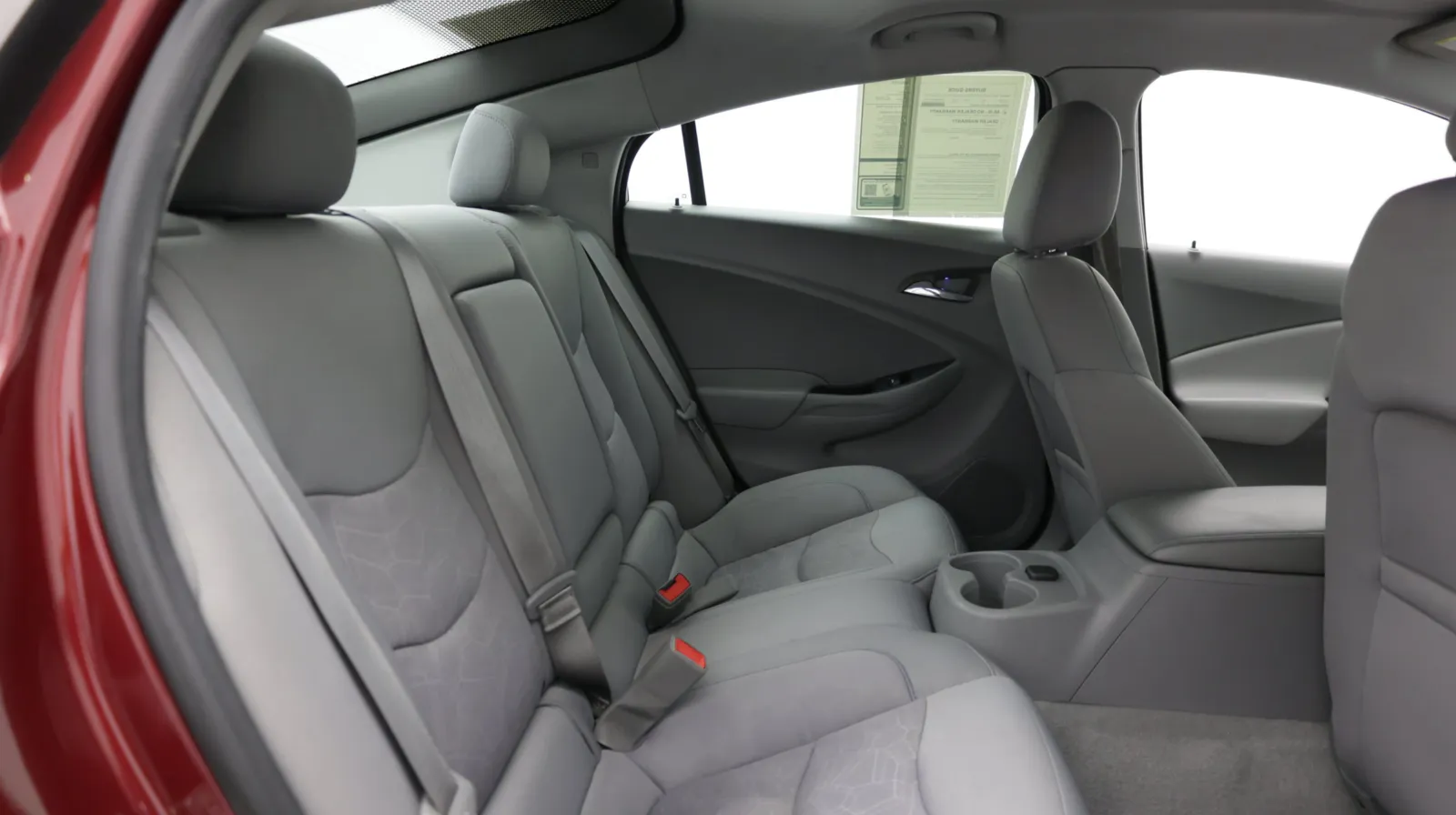 Chevrolet Volt photo 32