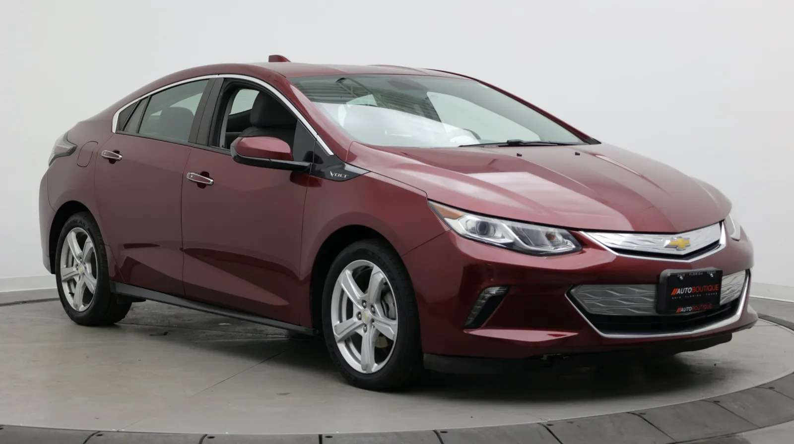 Chevrolet Volt photo 3