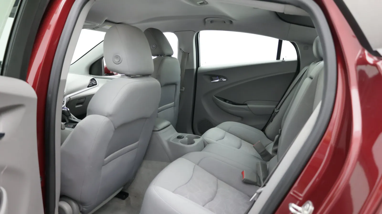 Chevrolet Volt photo 24