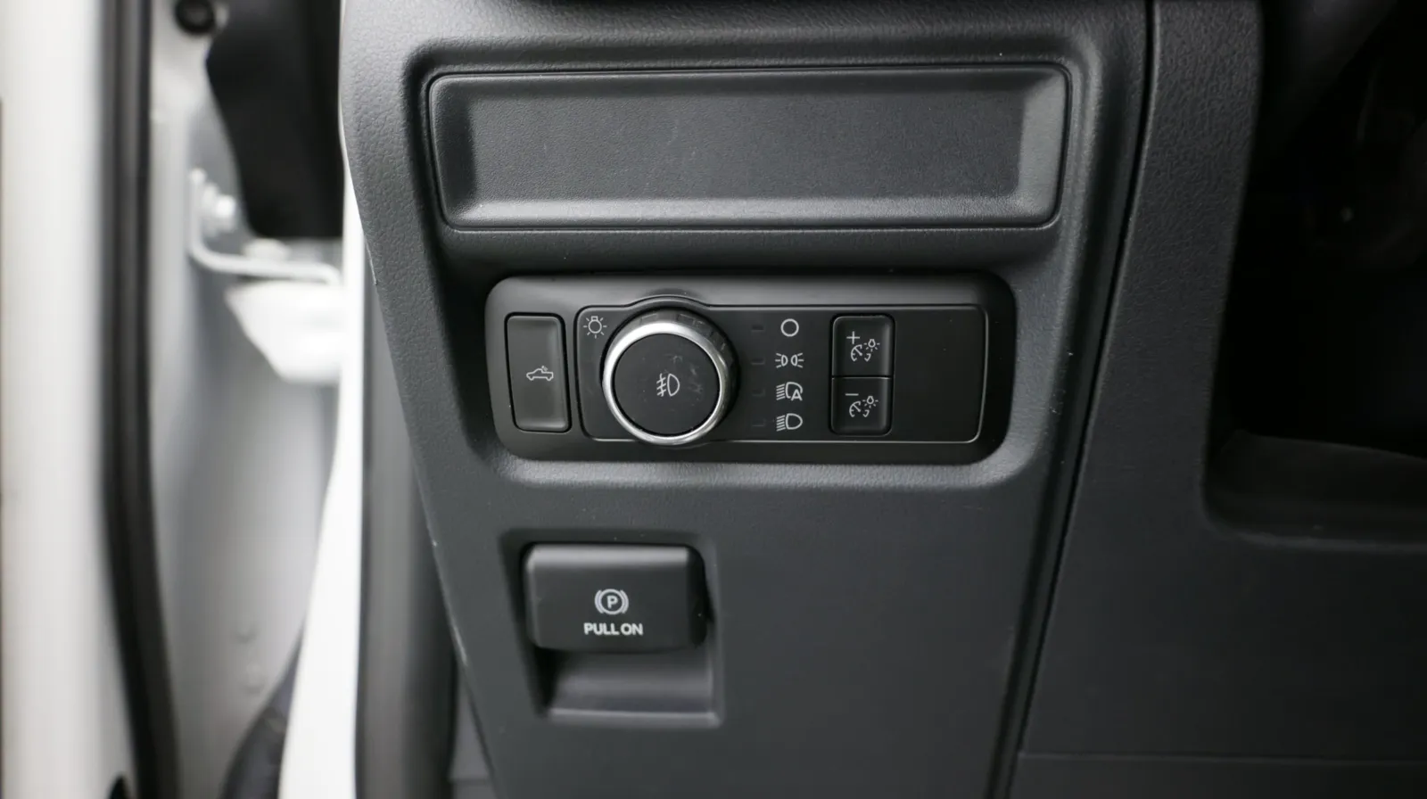 Ford F-150 photo 14