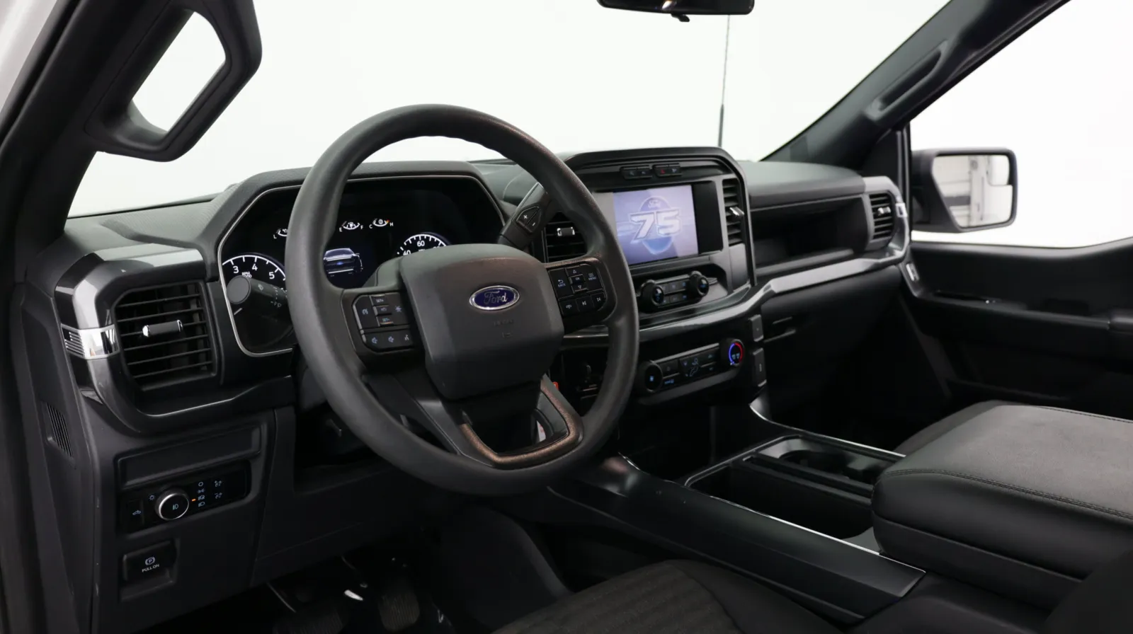 Ford F-150 photo 11