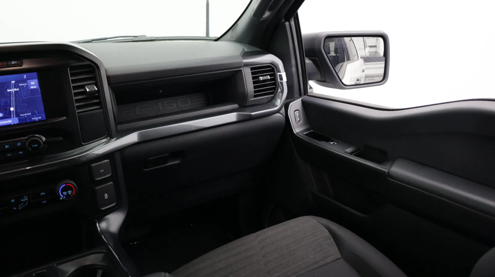 Ford F-150 photo 30