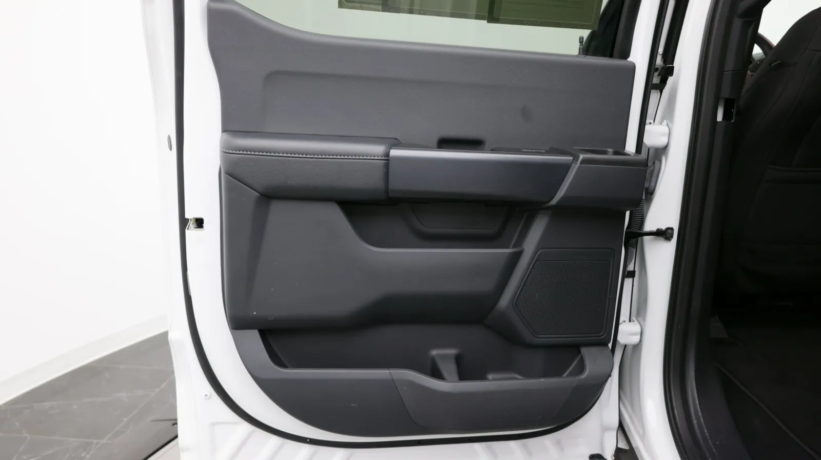Ford F-150 photo 26