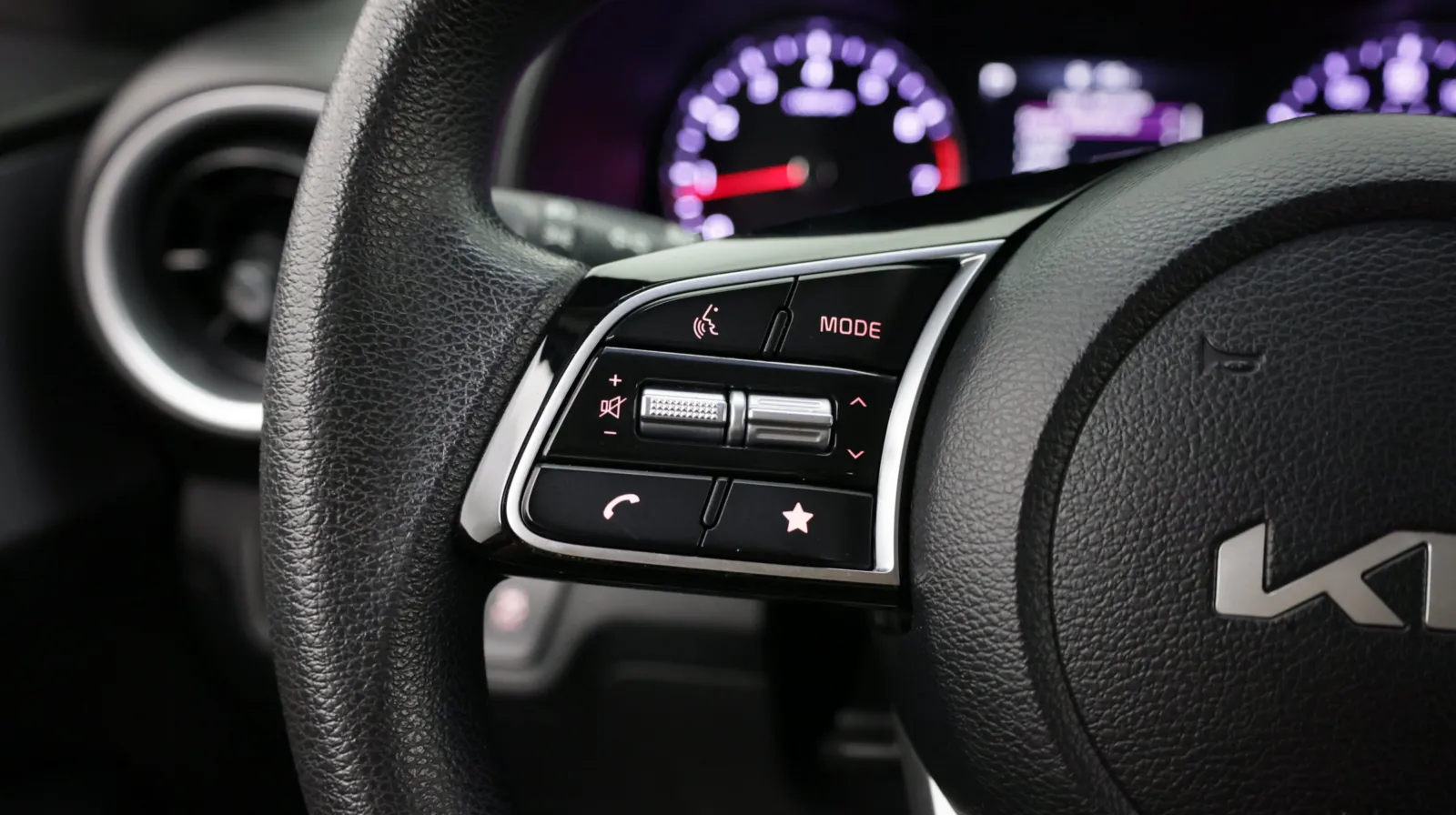Kia Forte photo 18