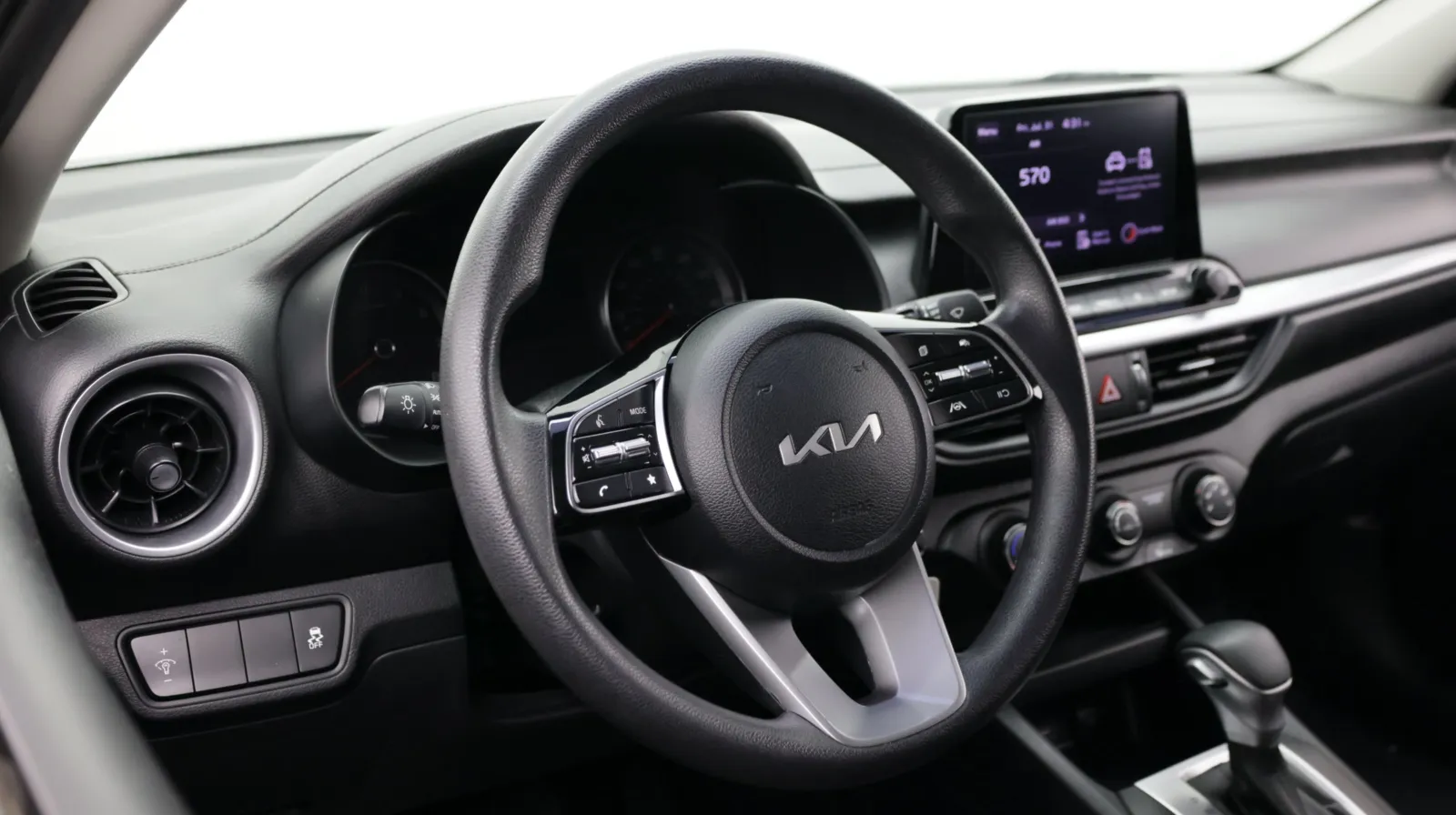 Kia Forte photo 8