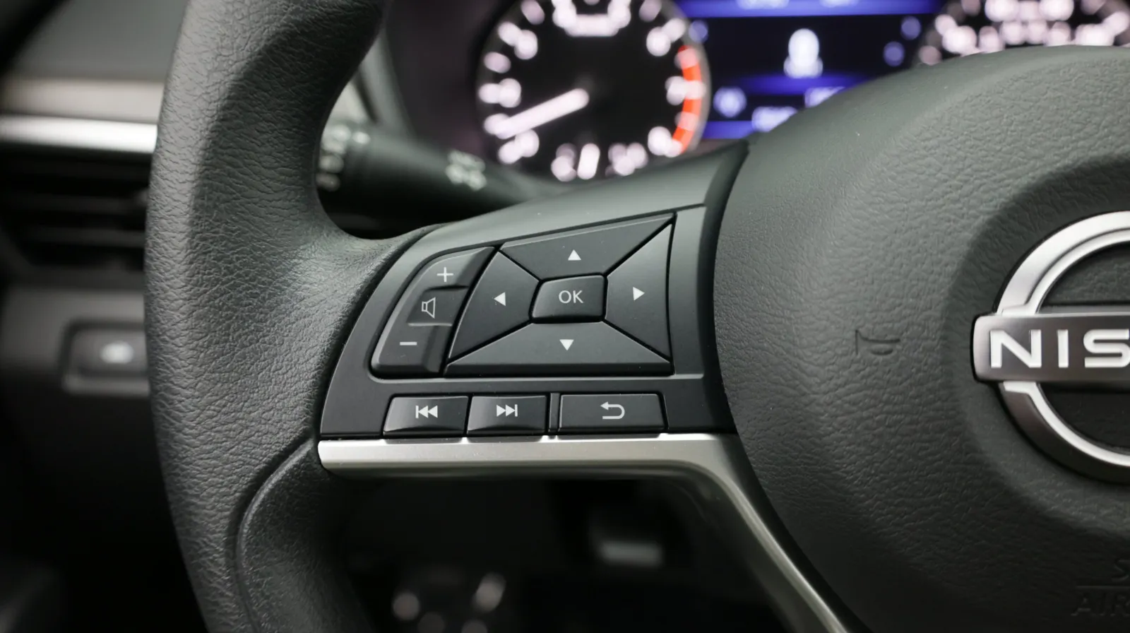 Nissan Altima photo 21