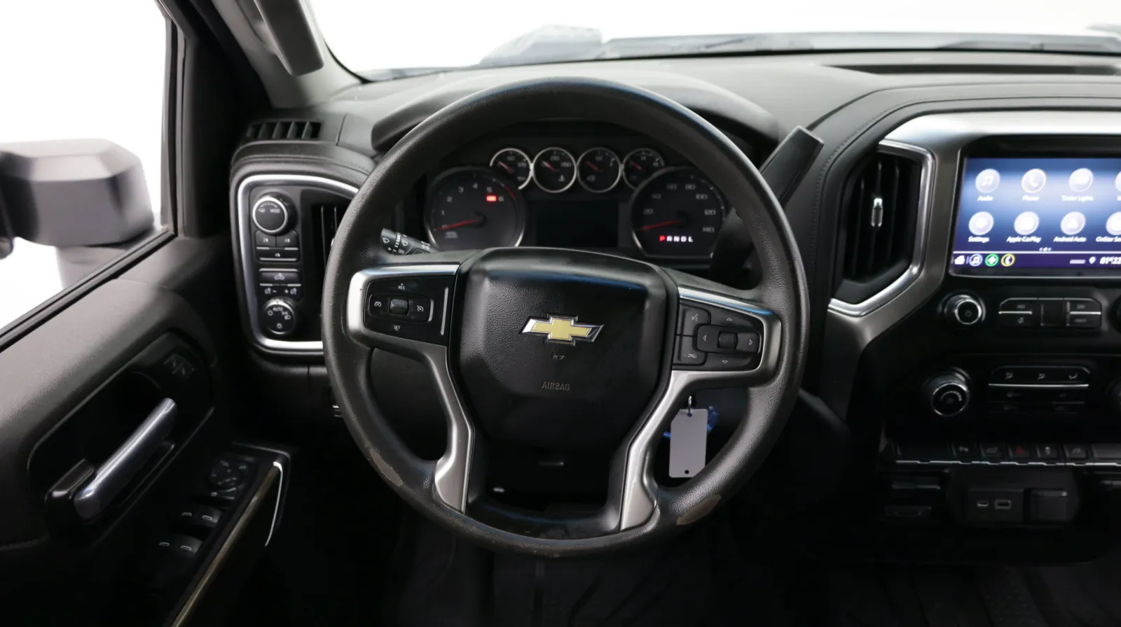 Chevrolet Silverado photo 26