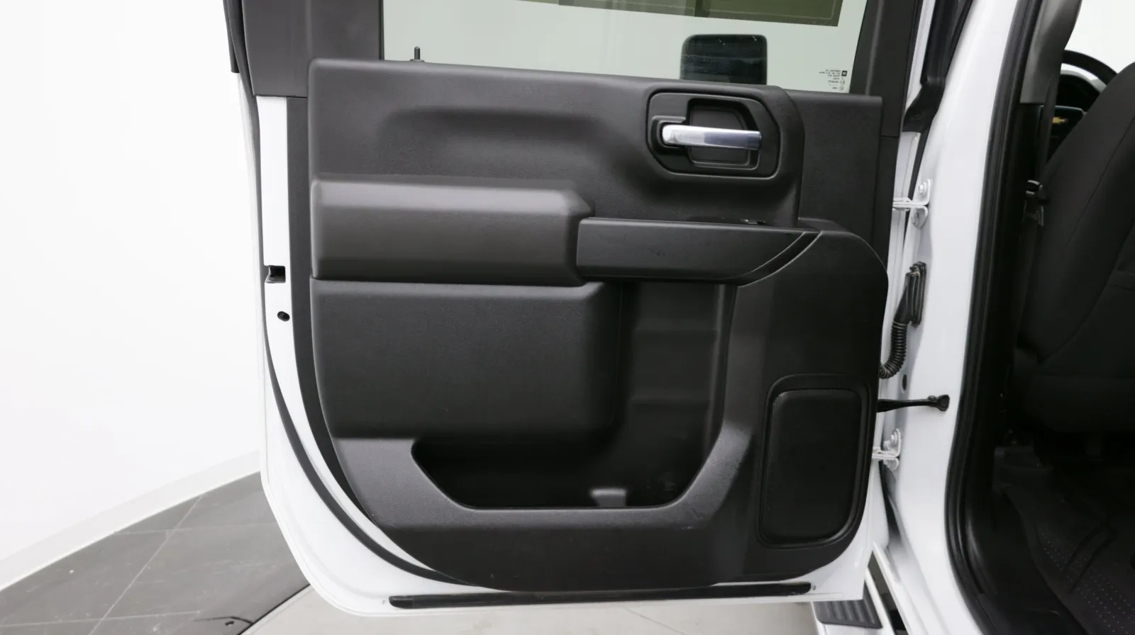 Chevrolet Silverado photo 25