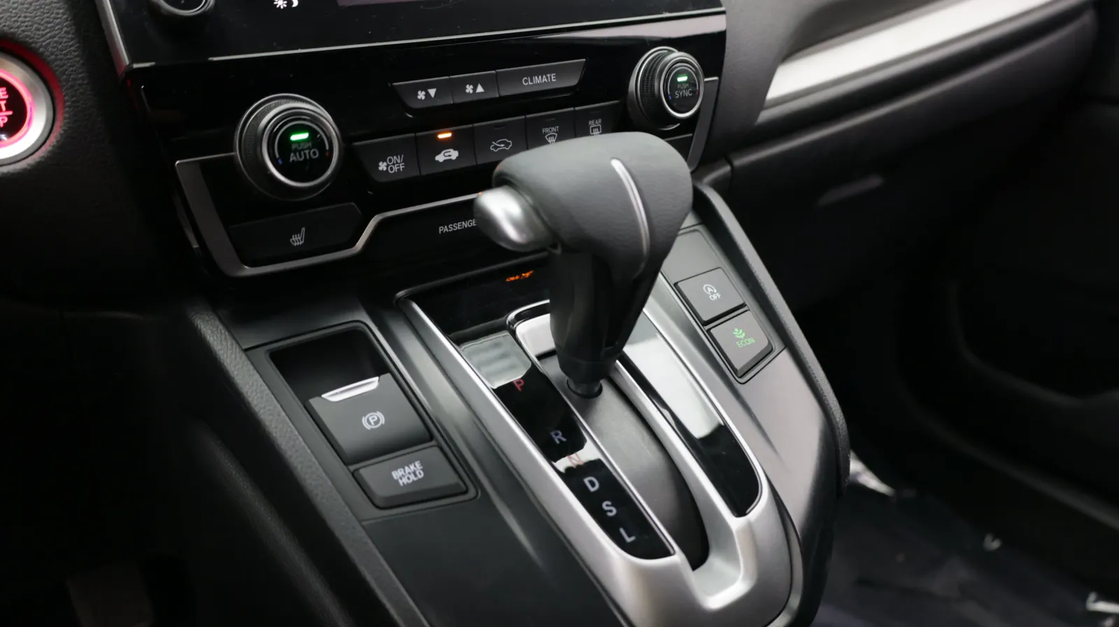 Honda CR-V photo 14