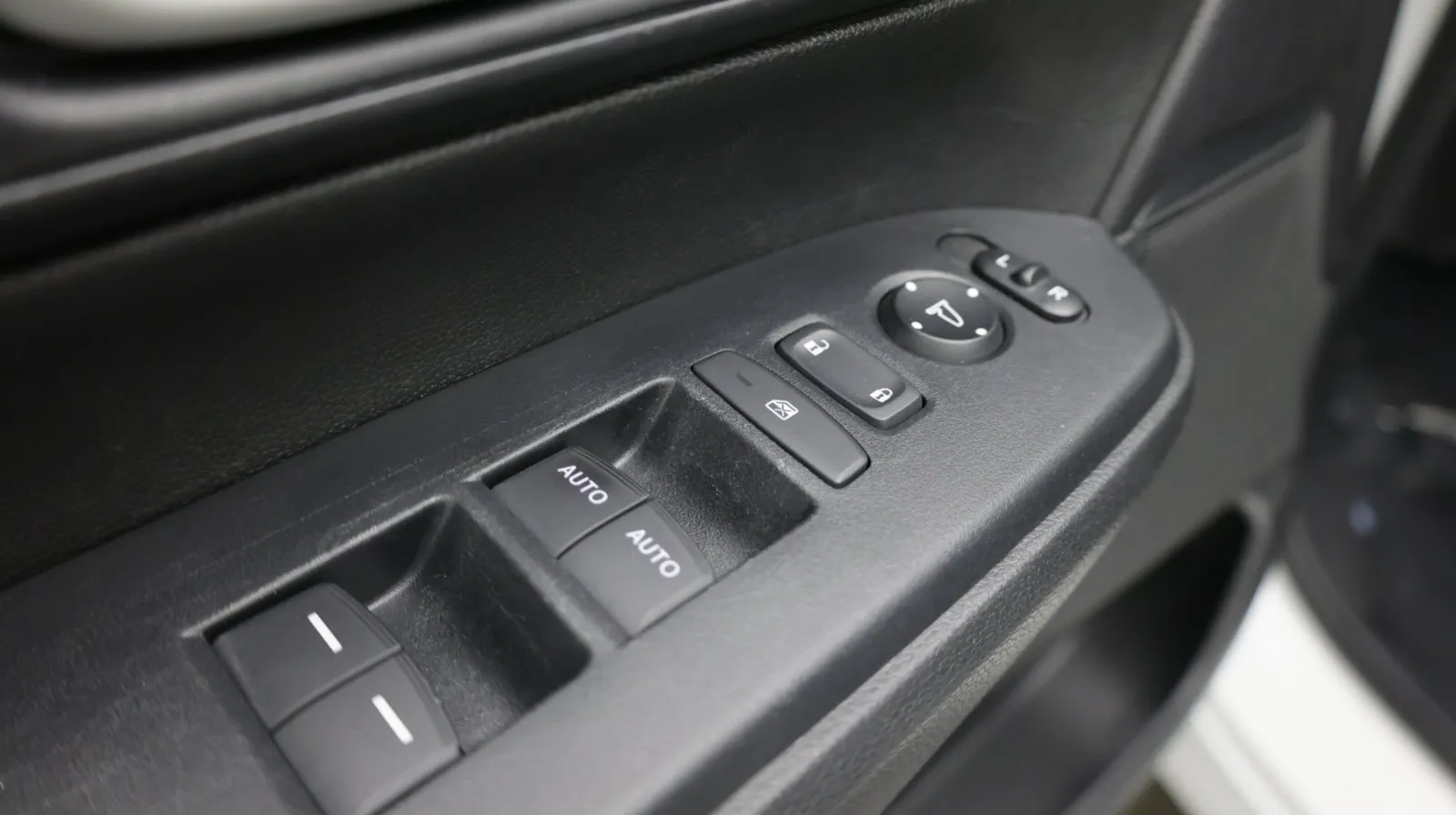 Honda CR-V photo 11
