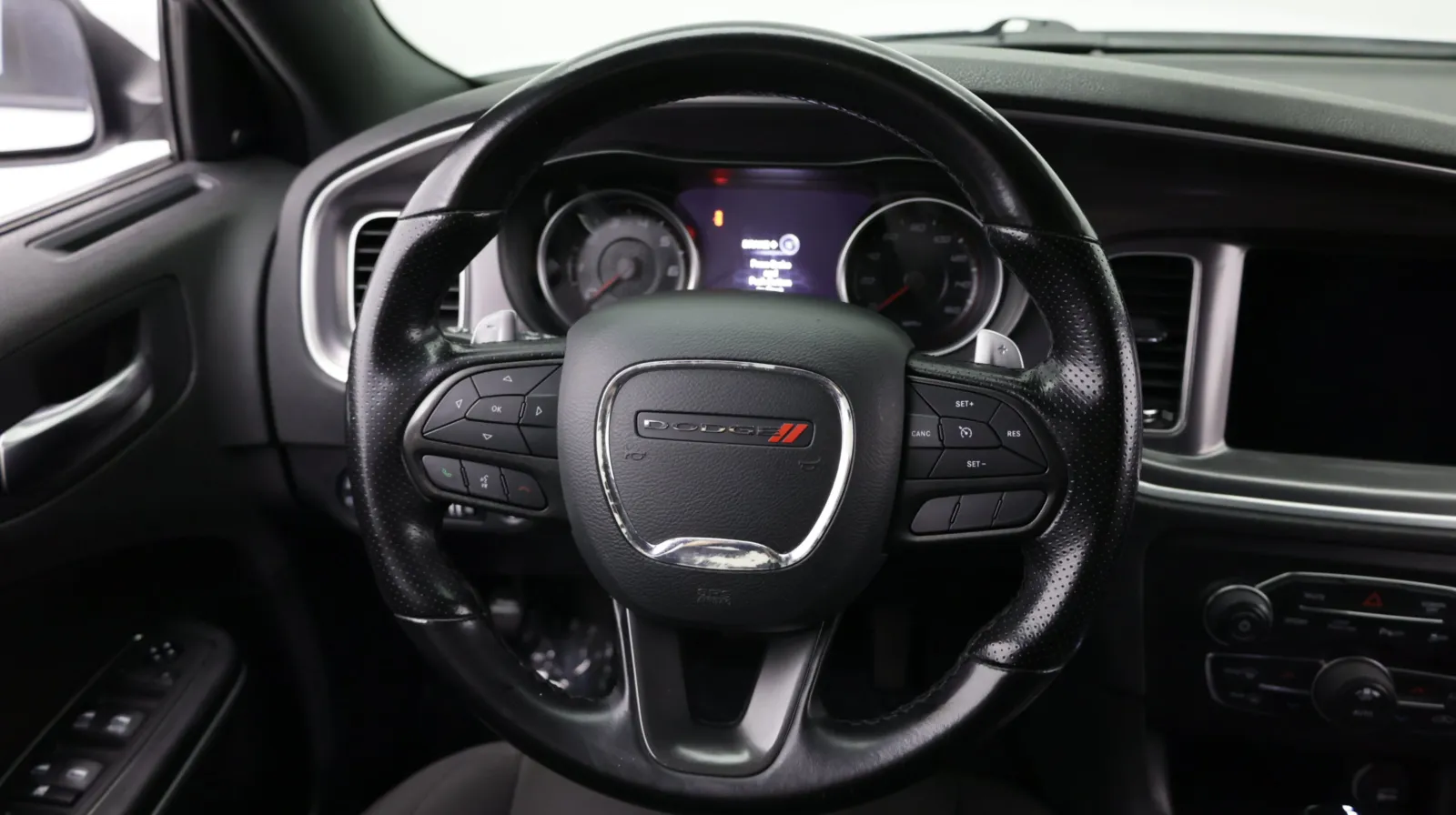 Dodge Charger photo 24