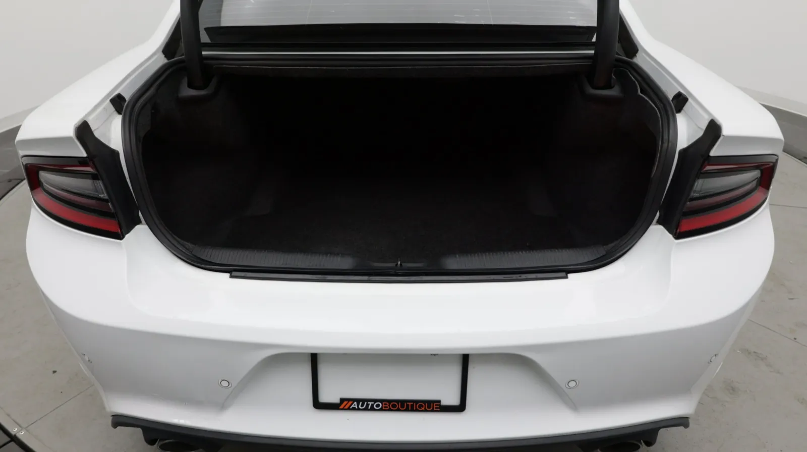 Dodge Charger photo 28