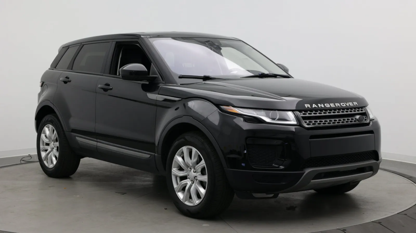 Land Rover Range Rover Evoque photo 3