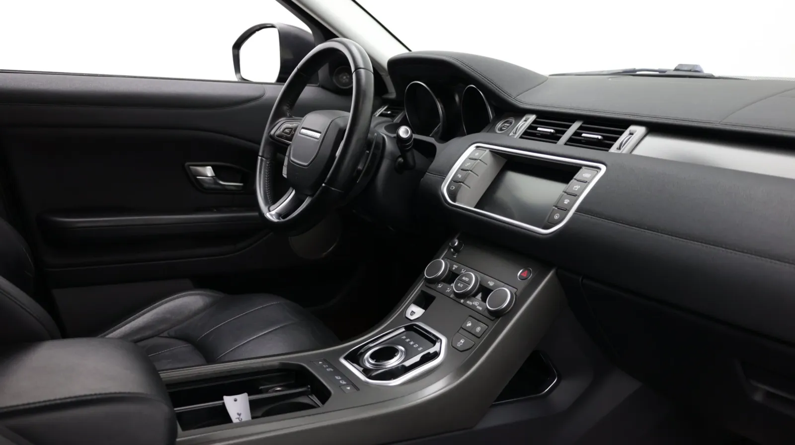 Land Rover Range Rover Evoque photo 33