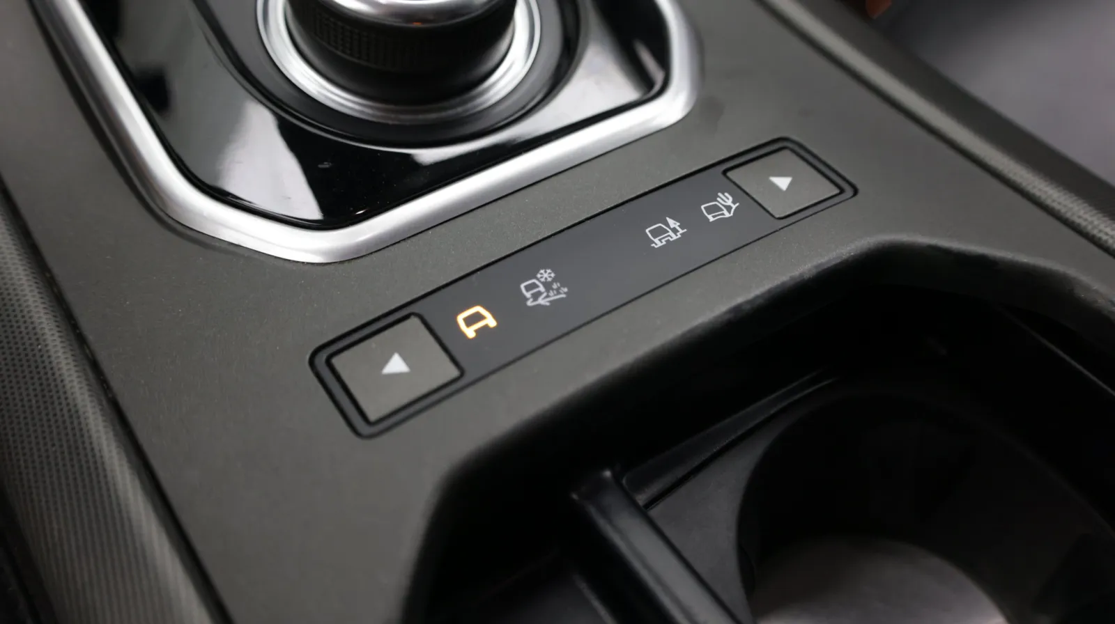 Land Rover Range Rover Evoque photo 16