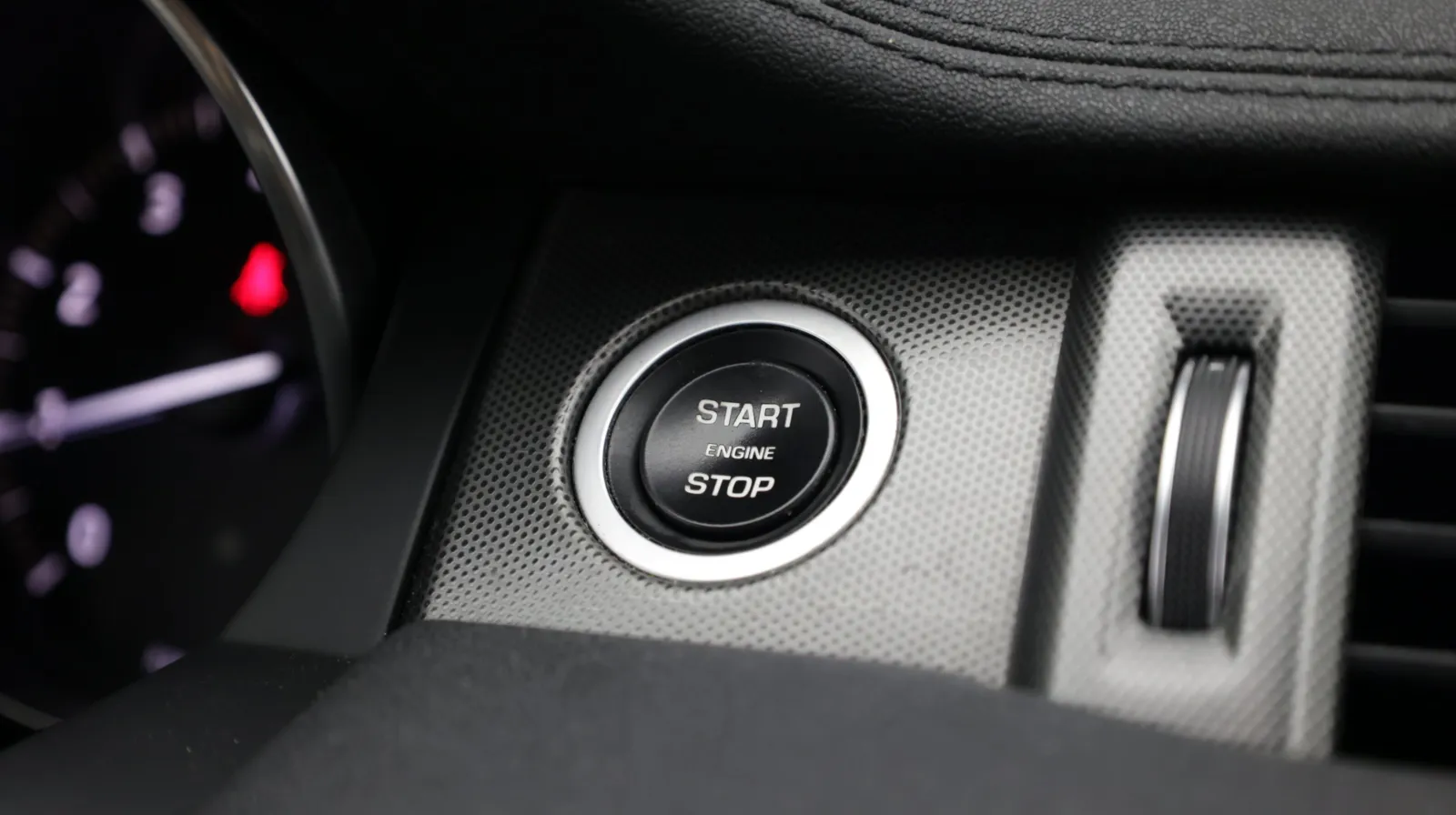 Land Rover Range Rover Evoque photo 20