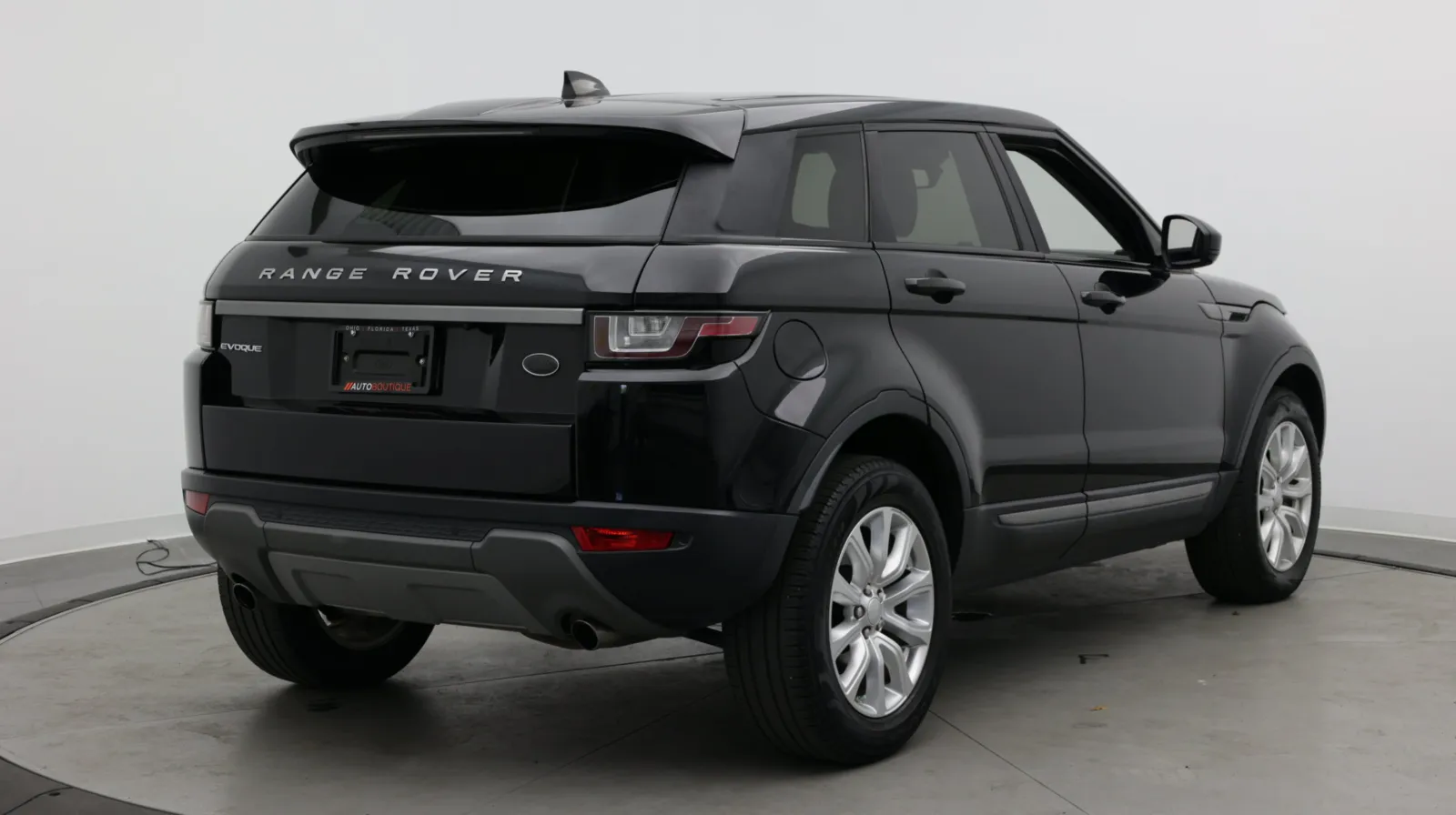Land Rover Range Rover Evoque photo 7