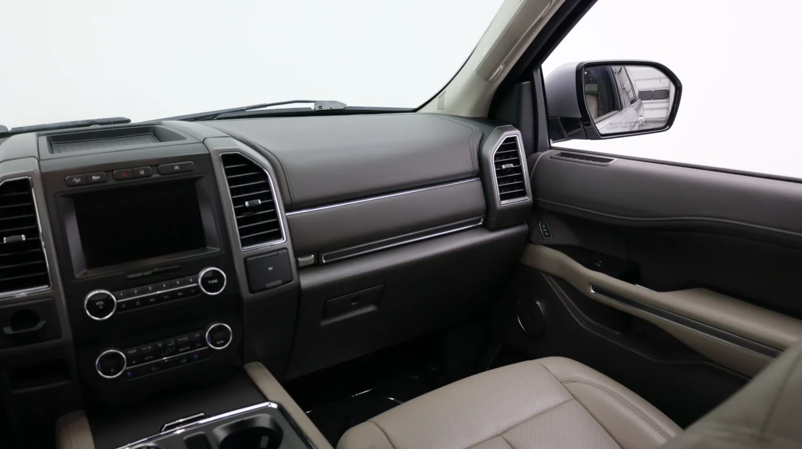 Ford Expedition photo 34