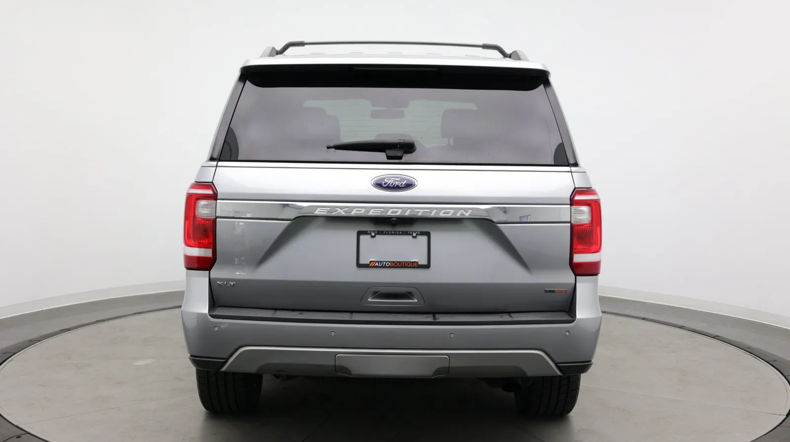 Ford Expedition photo 8