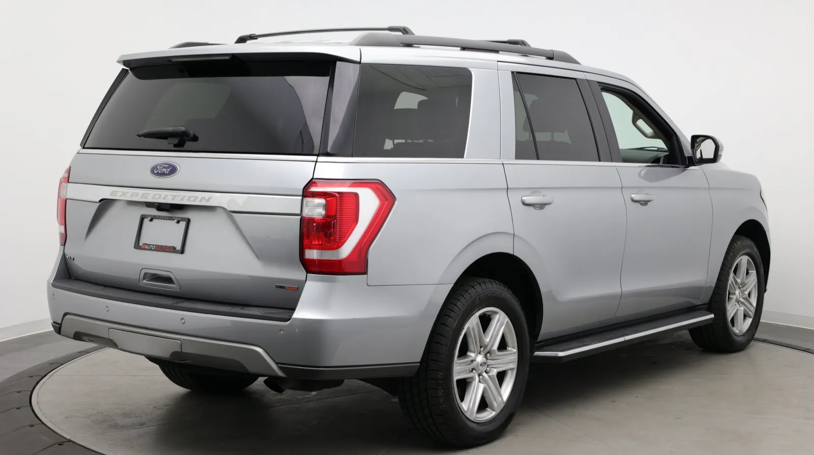 Ford Expedition photo 9