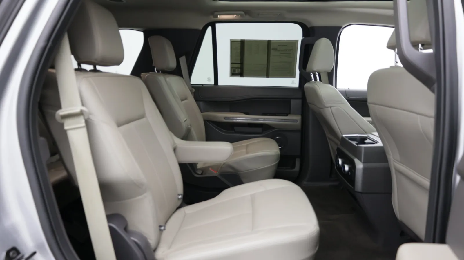 Ford Expedition photo 38