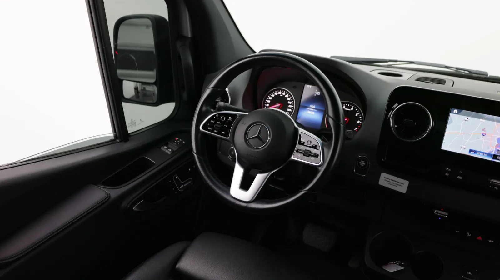 Mercedes-Benz Sprinter photo 24