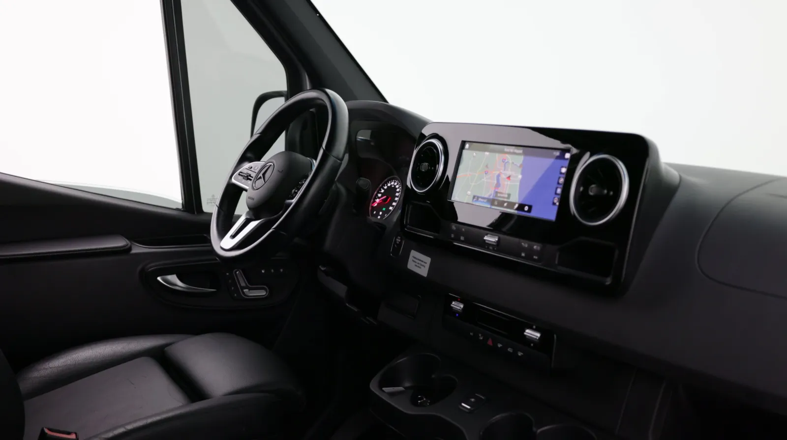 Mercedes-Benz Sprinter photo 31