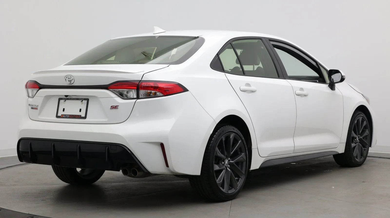 Toyota Corolla photo 6