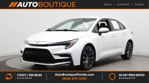 White 2024 Toyota Corolla SE for sale in Jacksonville, FL
