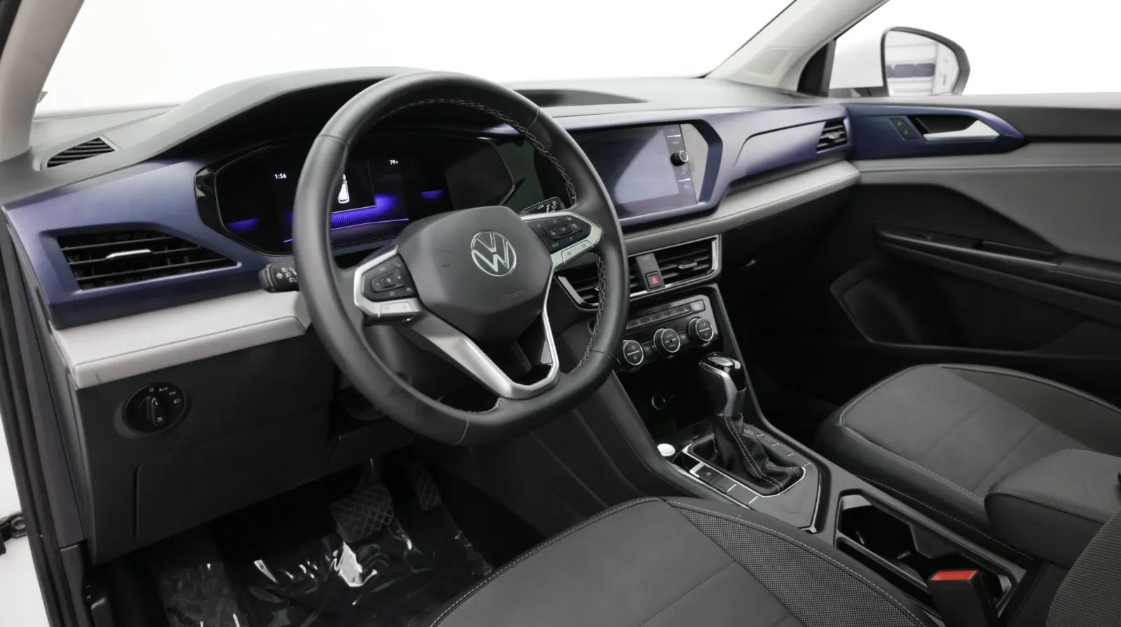 Volkswagen Taos photo 12
