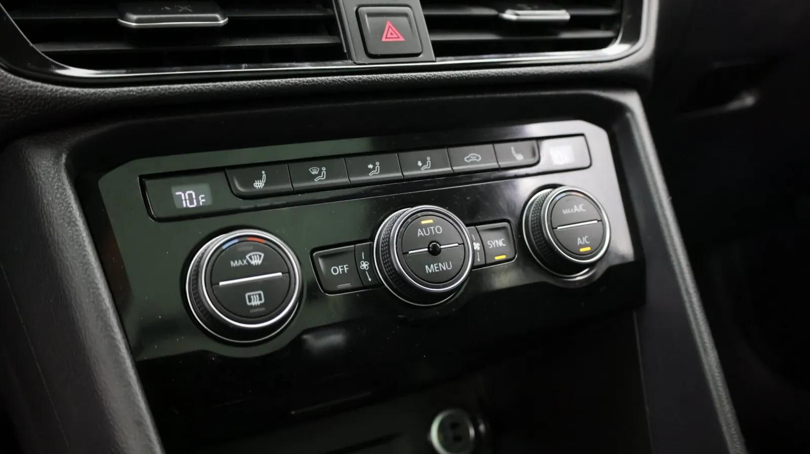 Volkswagen Taos photo 18