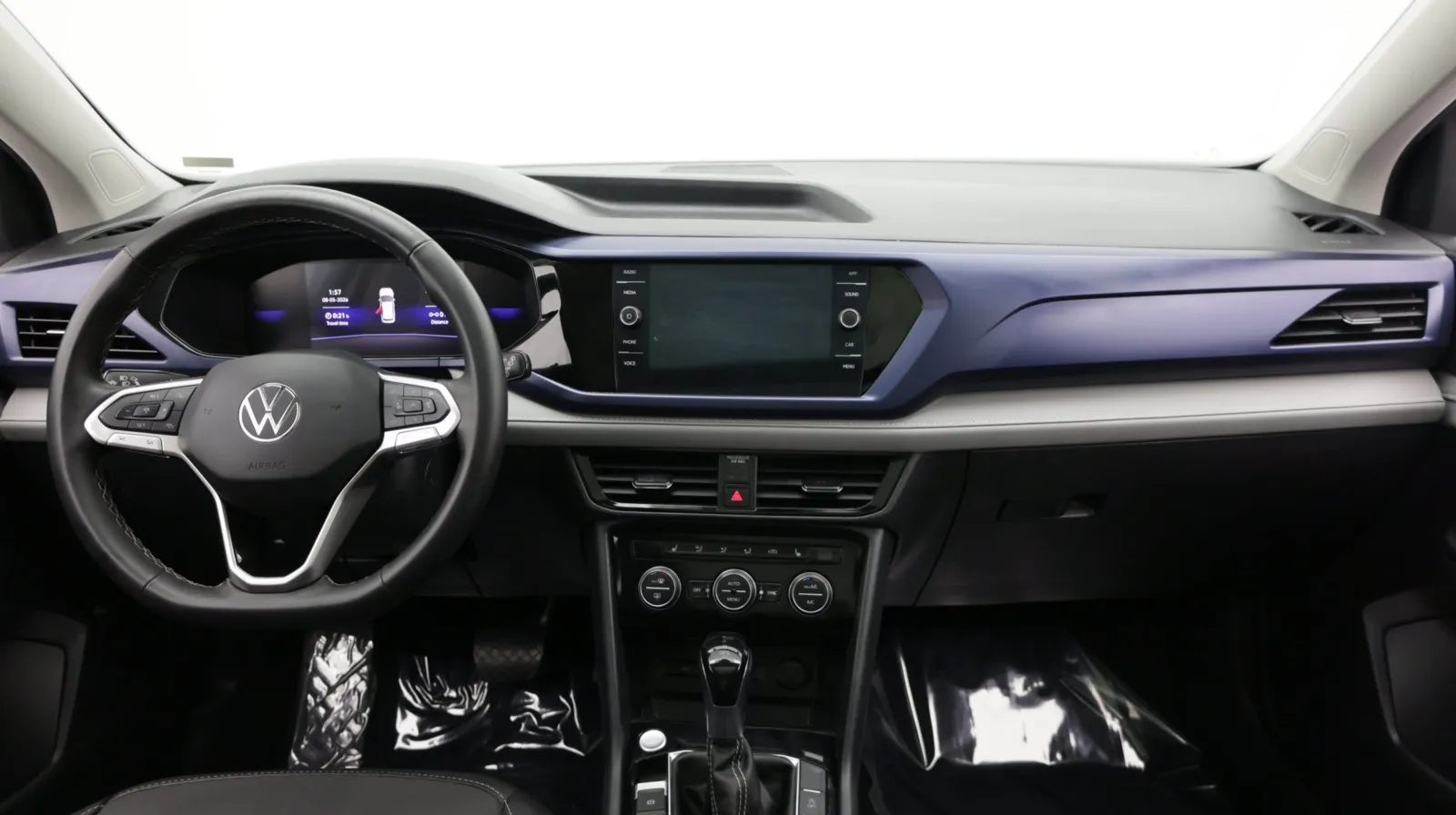 Volkswagen Taos photo 28
