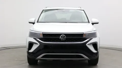 Photos of 2024 Volkswagen Taos SE for sale in Jacksonville, FL at Auto Boutique Florida
