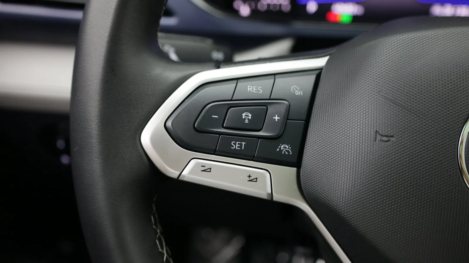Volkswagen Taos photo 21