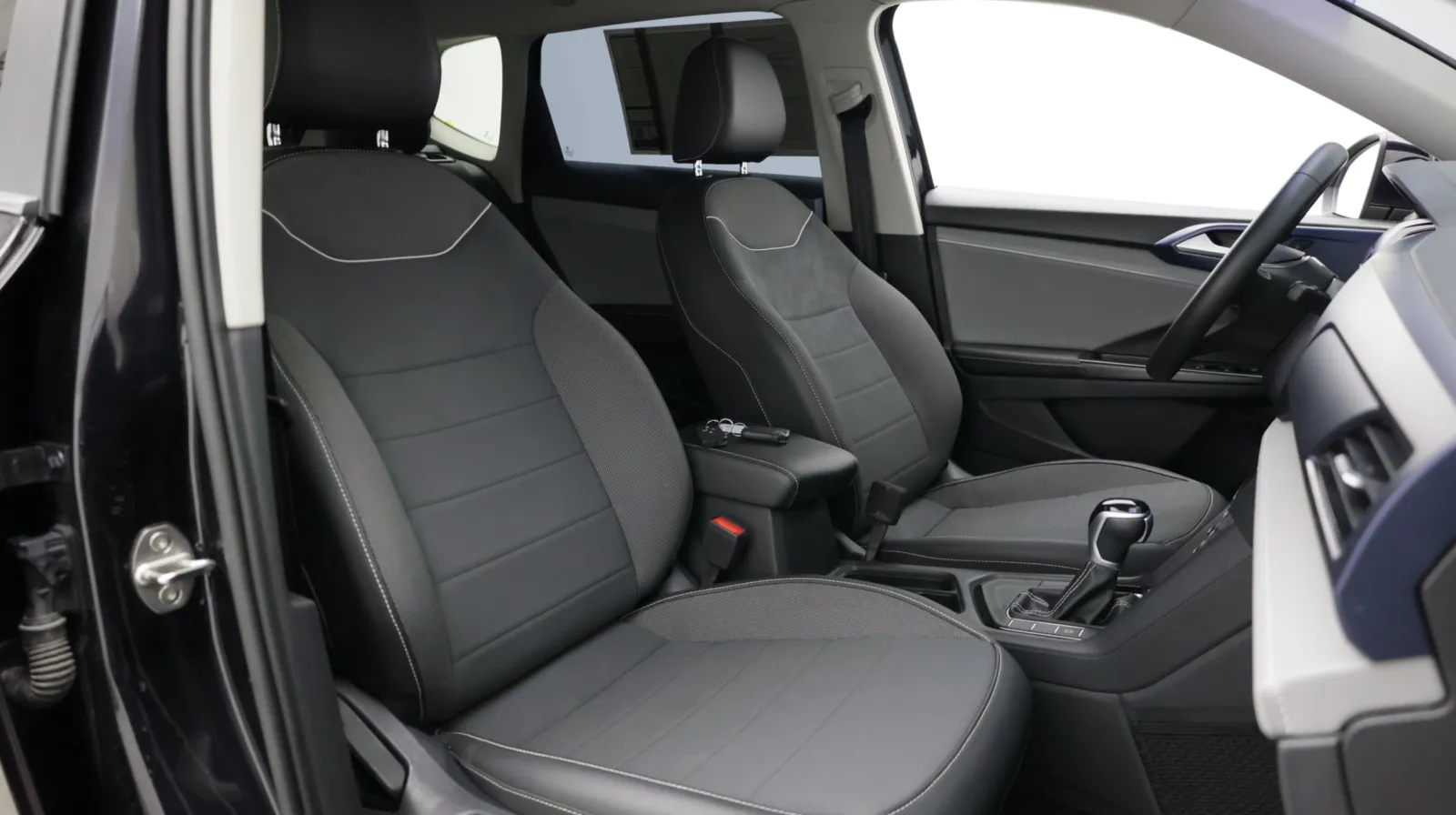 Volkswagen Taos photo 31