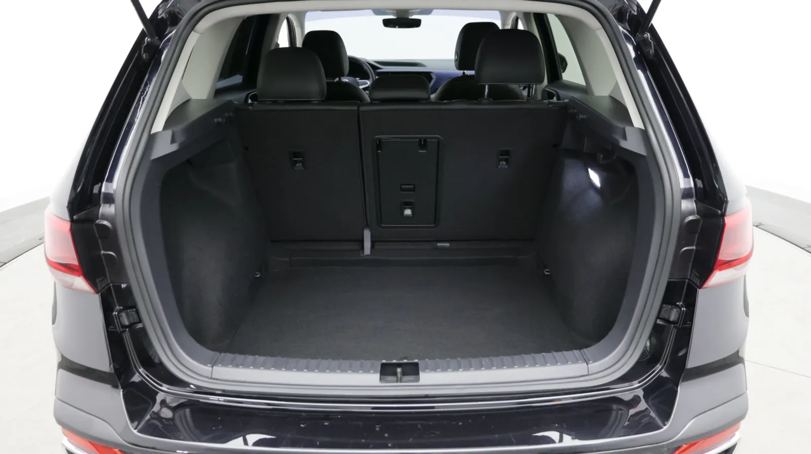Volkswagen Taos photo 26