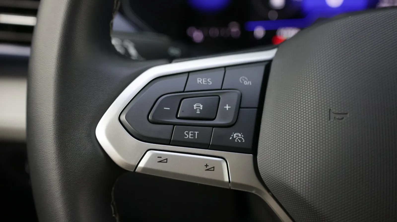 Volkswagen Taos photo 18
