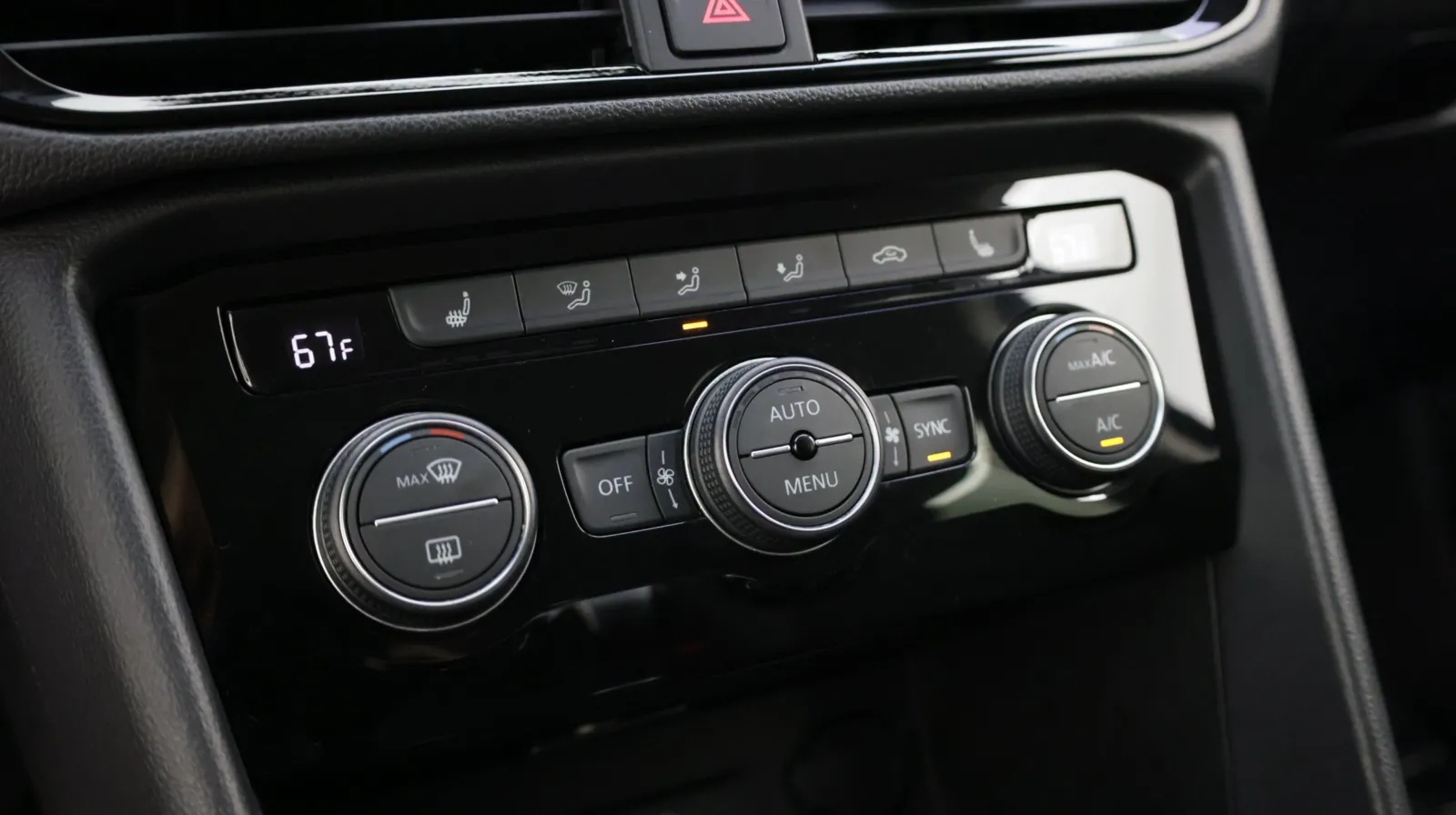 Volkswagen Taos photo 14