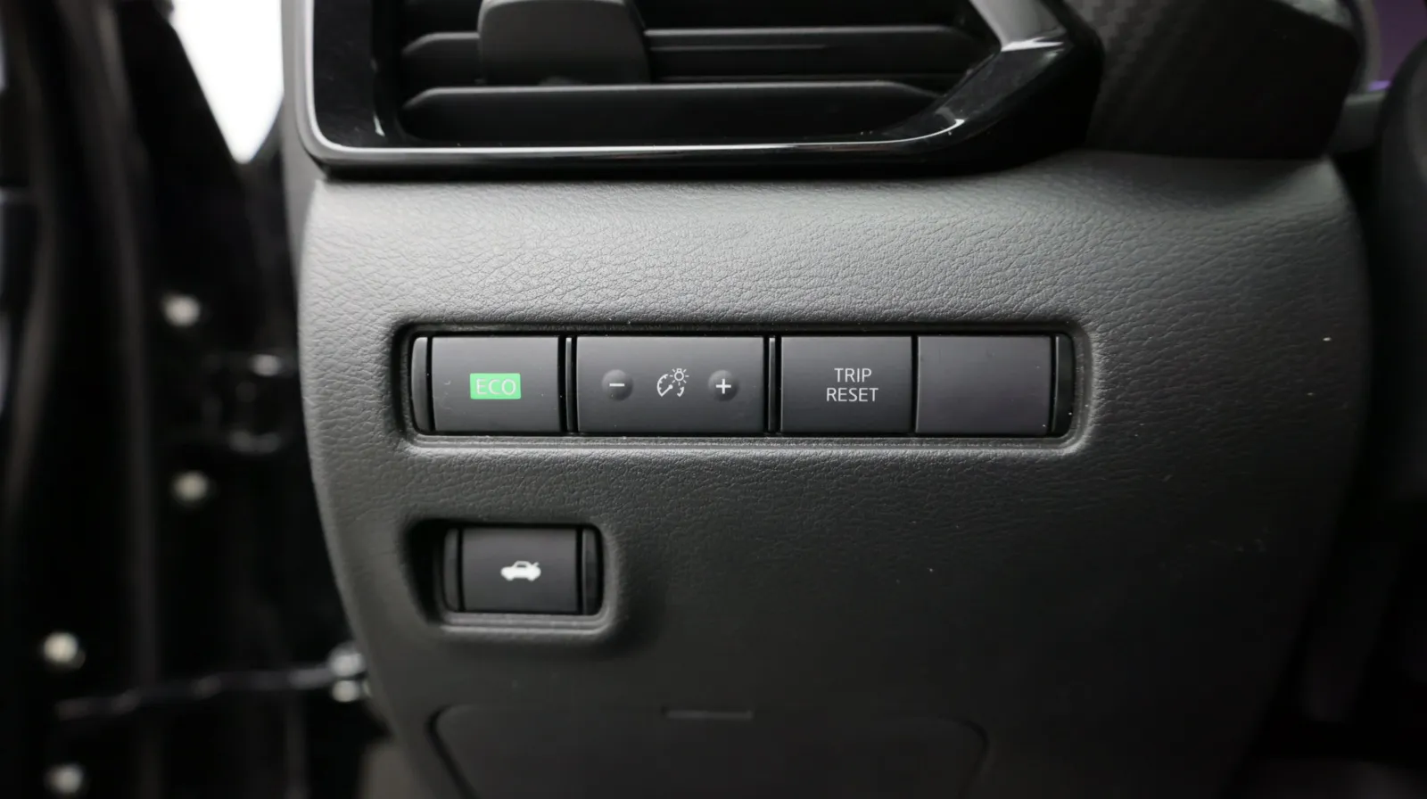 Nissan Sentra photo 15
