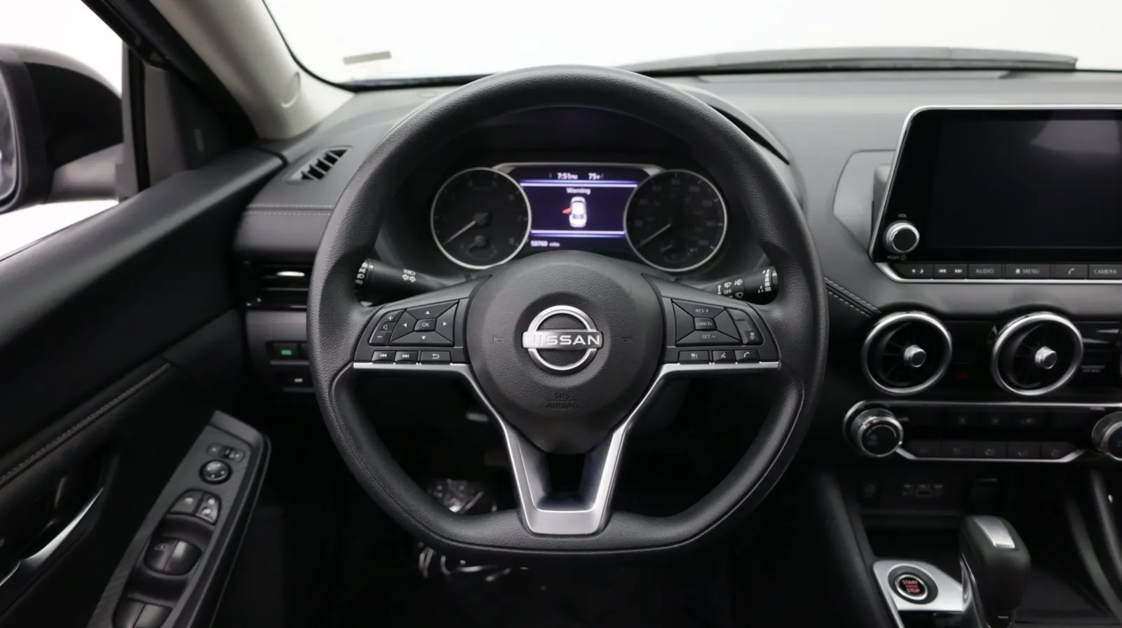 Nissan Sentra photo 26