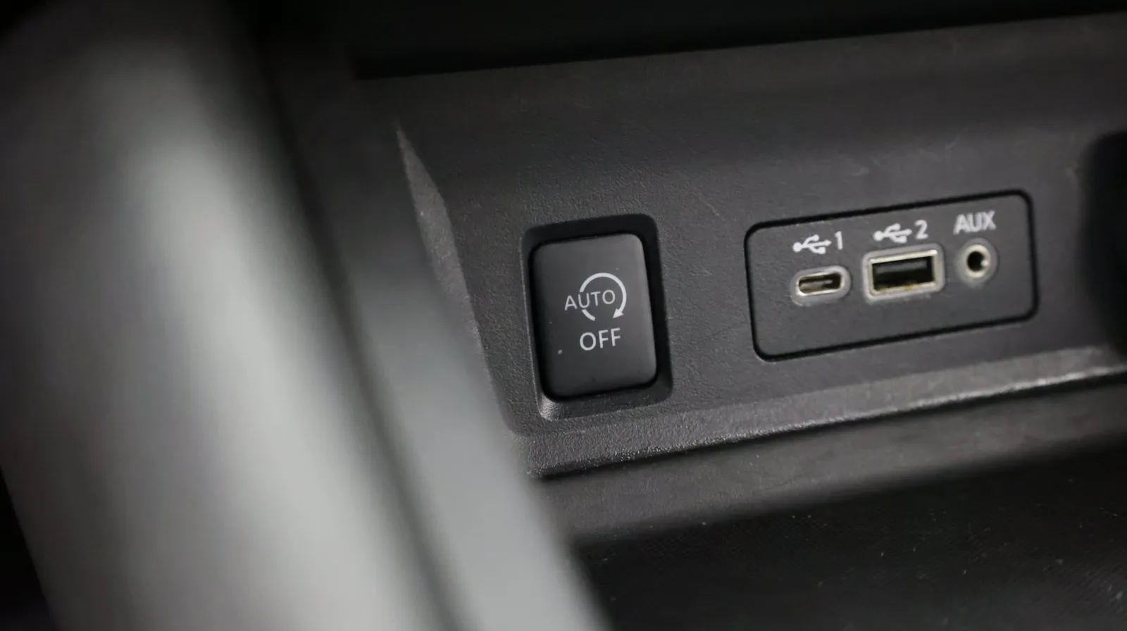 Nissan Sentra photo 17