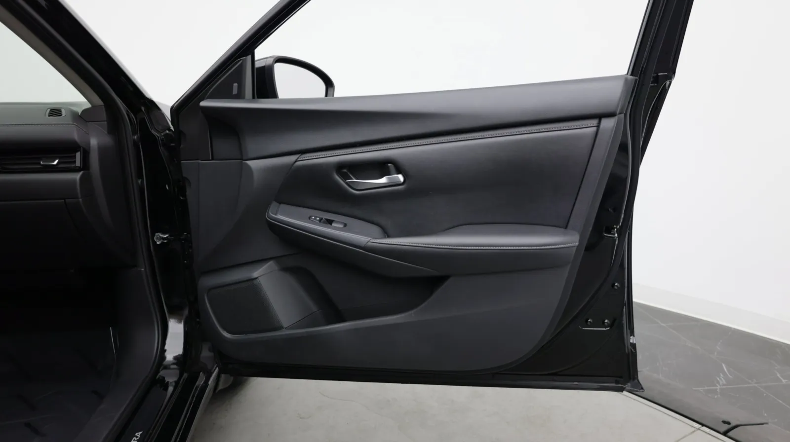 Nissan Sentra photo 33