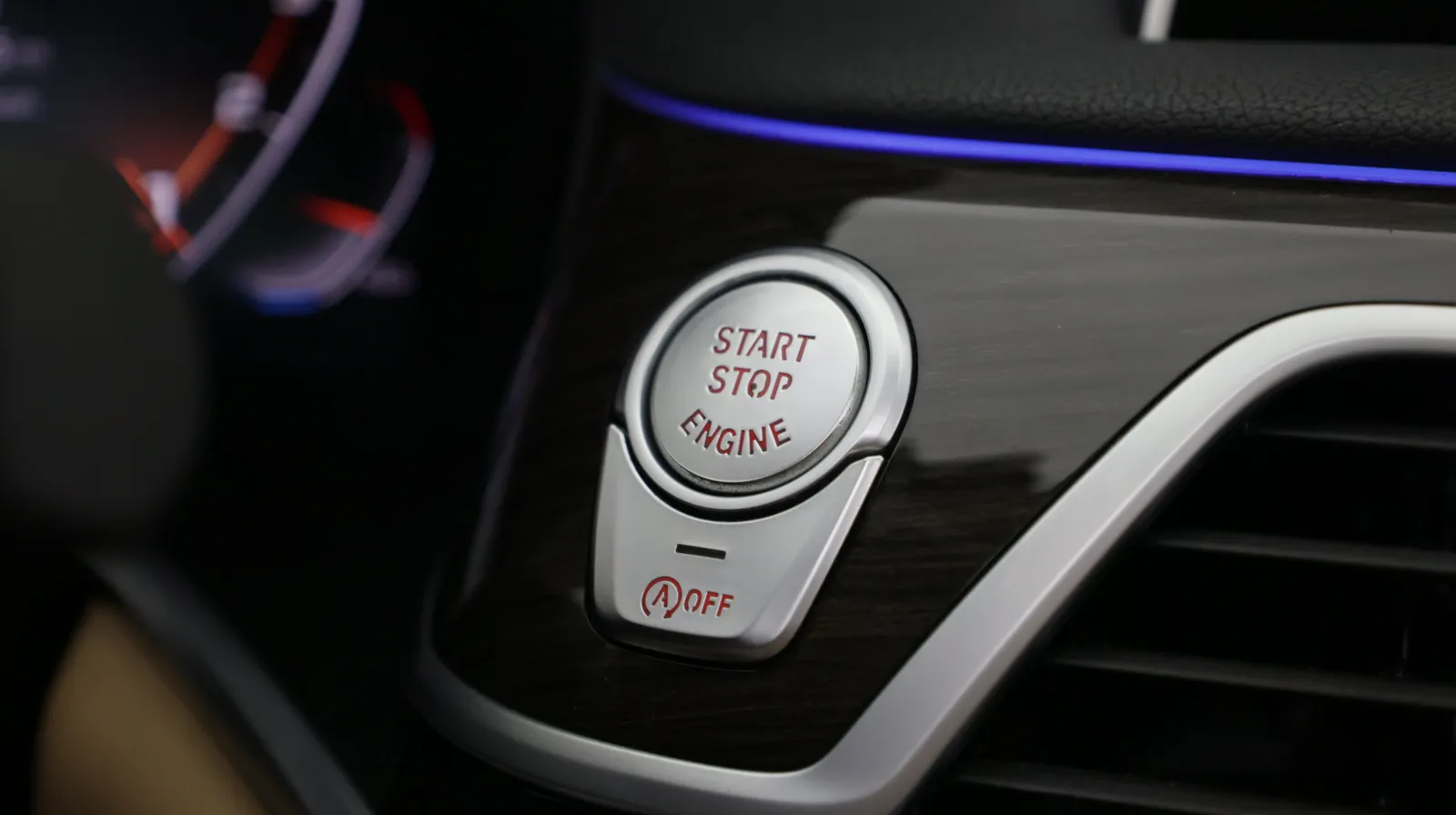 BMW 7 Series photo 27