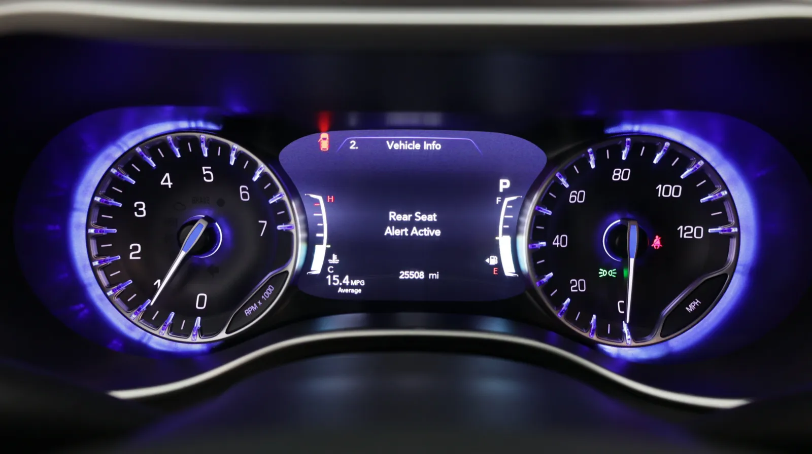Chrysler Pacifica photo 19