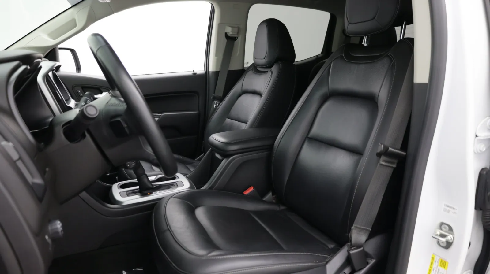 Chevrolet Colorado photo 13