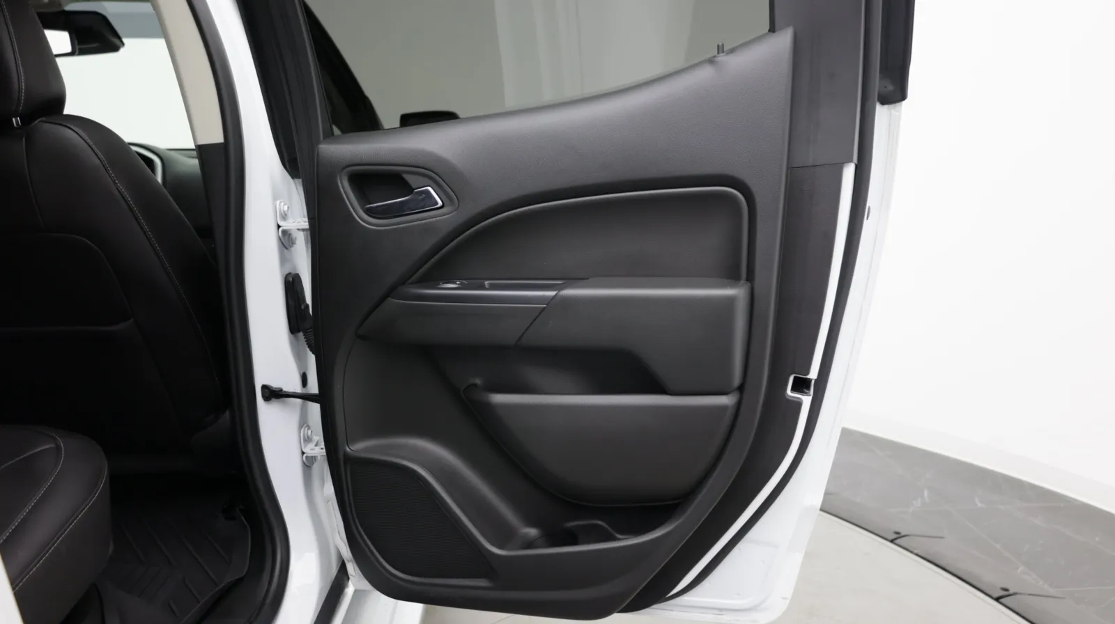 Chevrolet Colorado photo 30