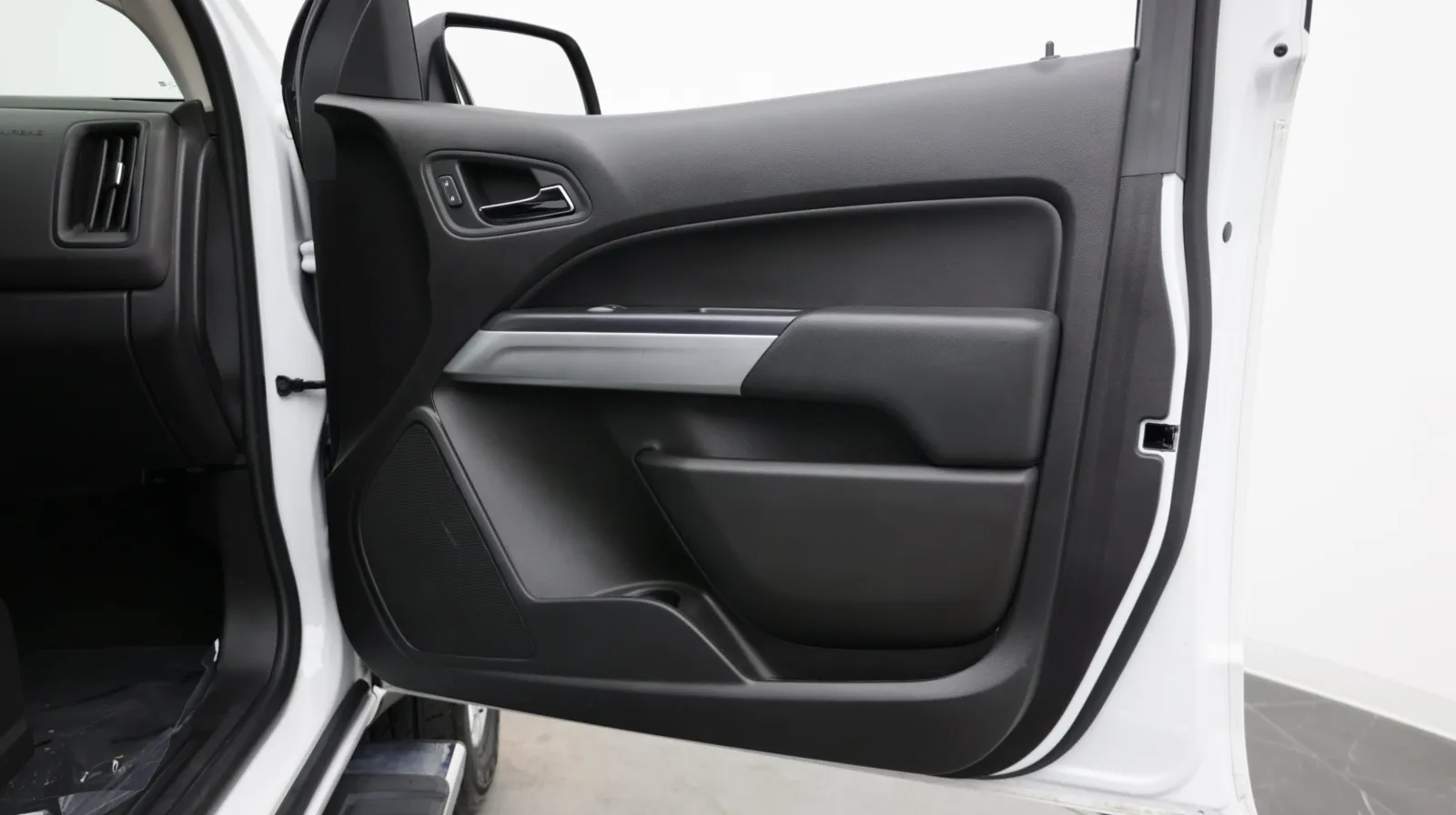Chevrolet Colorado photo 32