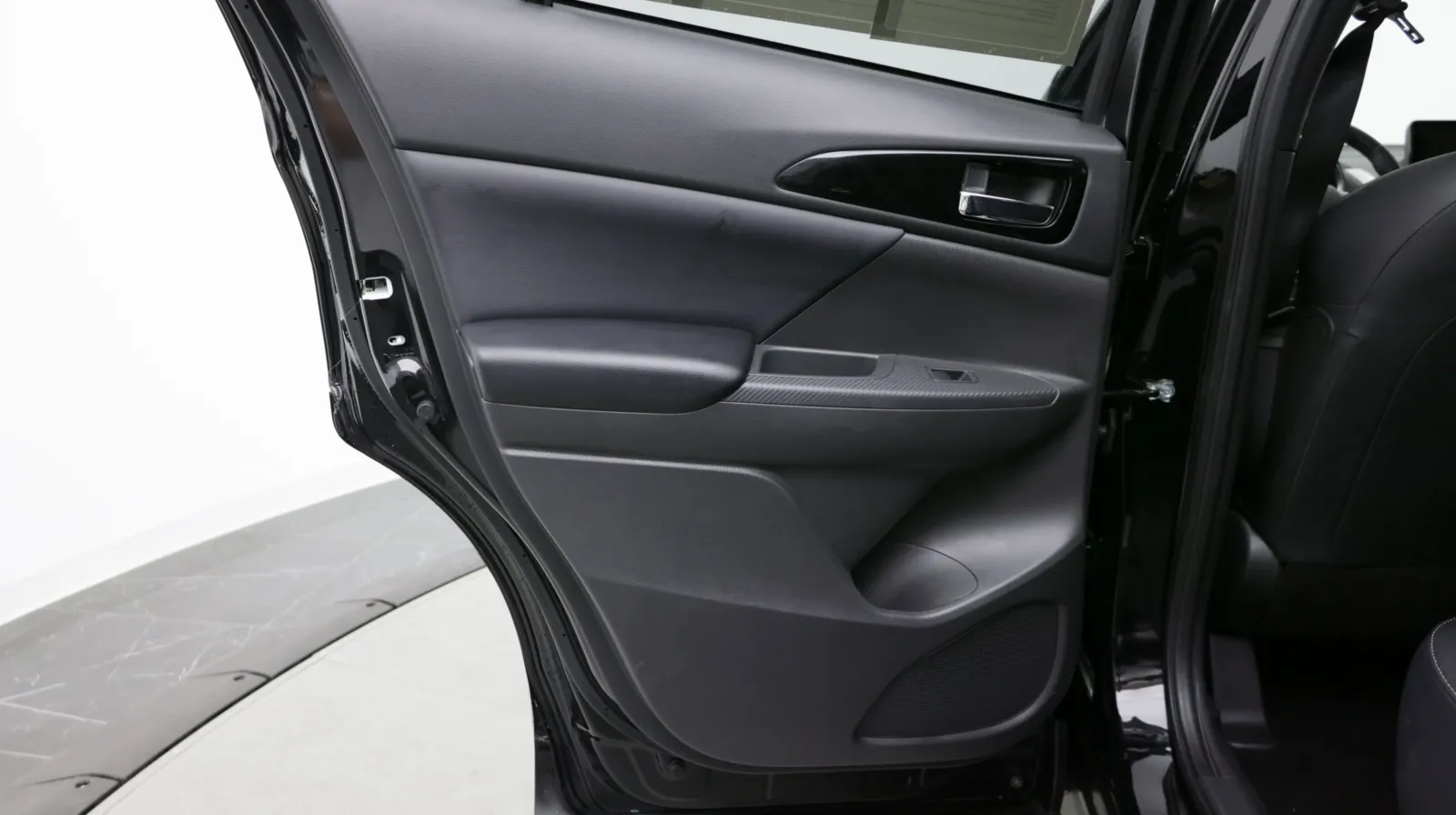 Mitsubishi Eclipse Cross photo 24