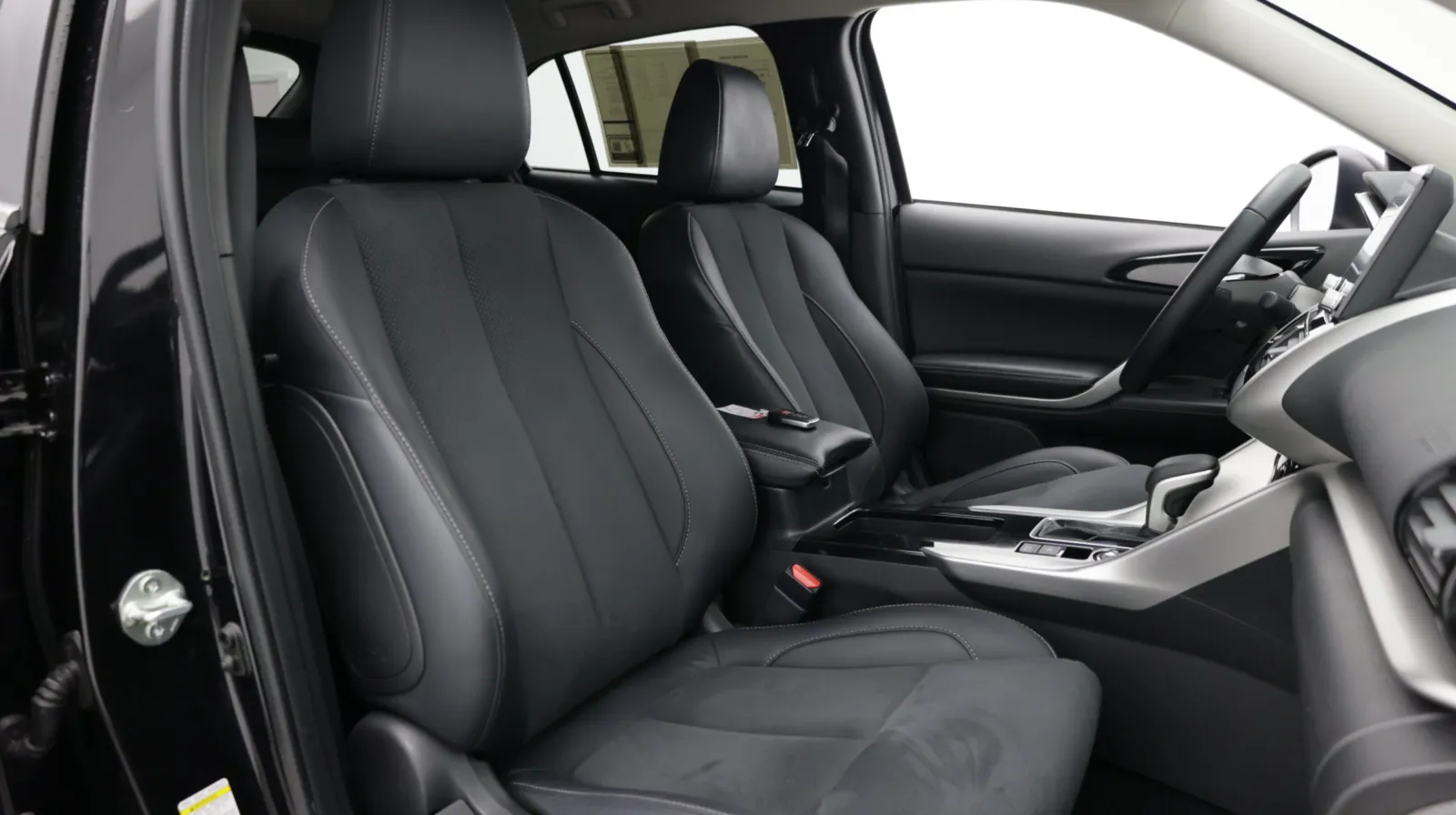 Mitsubishi Eclipse Cross photo 35